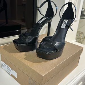 STEVE MADDEN PUMPS SZ 7.5